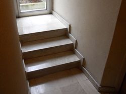 escalier en marbre sali